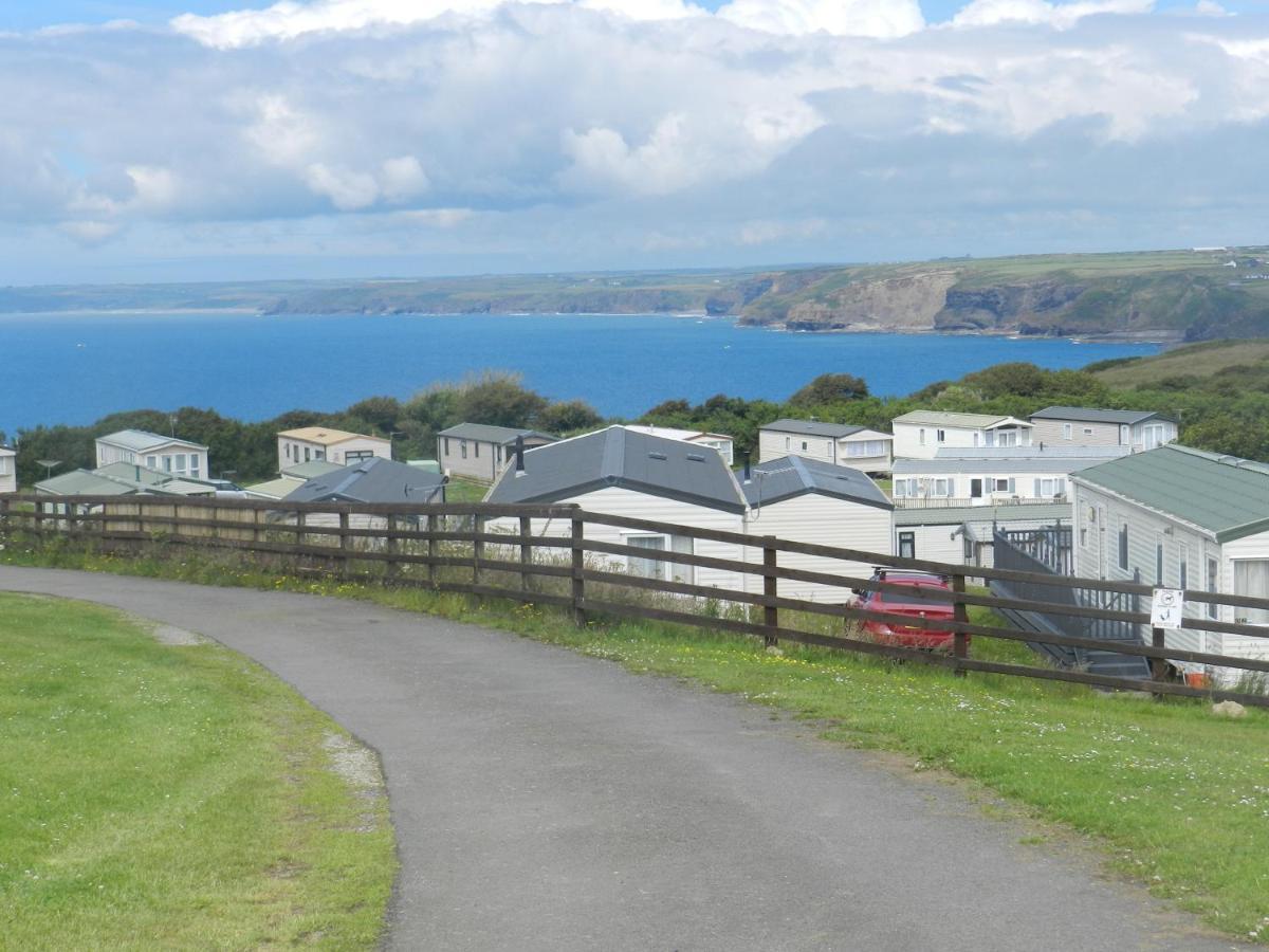 Little Haven Cwtch Caravans מראה חיצוני תמונה