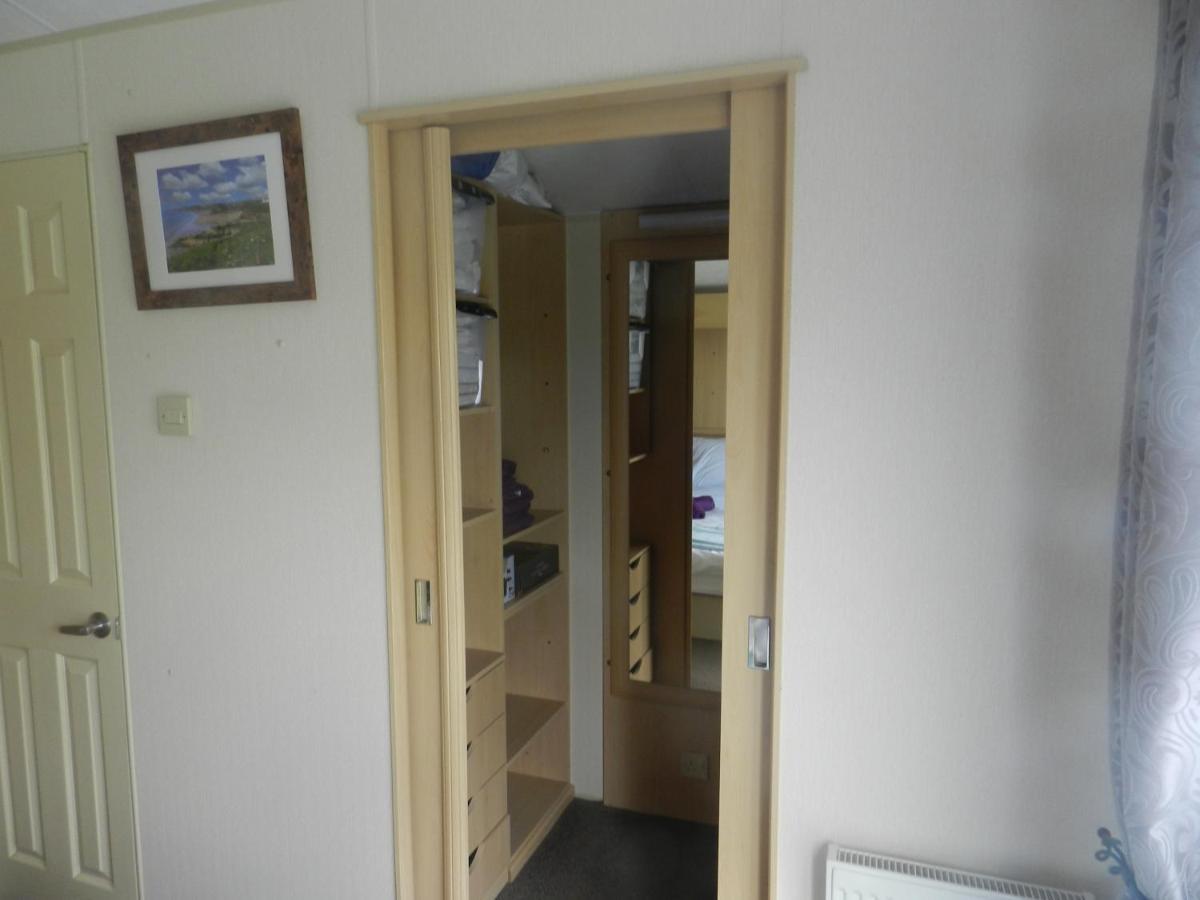 Little Haven Cwtch Caravans מראה חיצוני תמונה